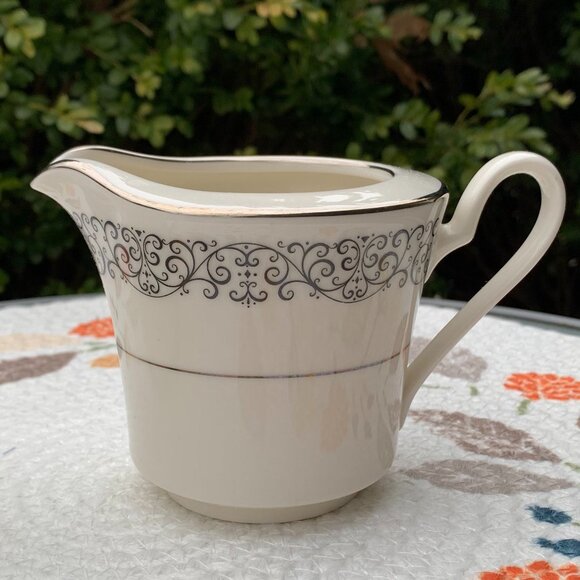 Vtg 70s Noritake Hawthorne 7122 Sugar & Creamer 2pc Set - Picture 7 of 11